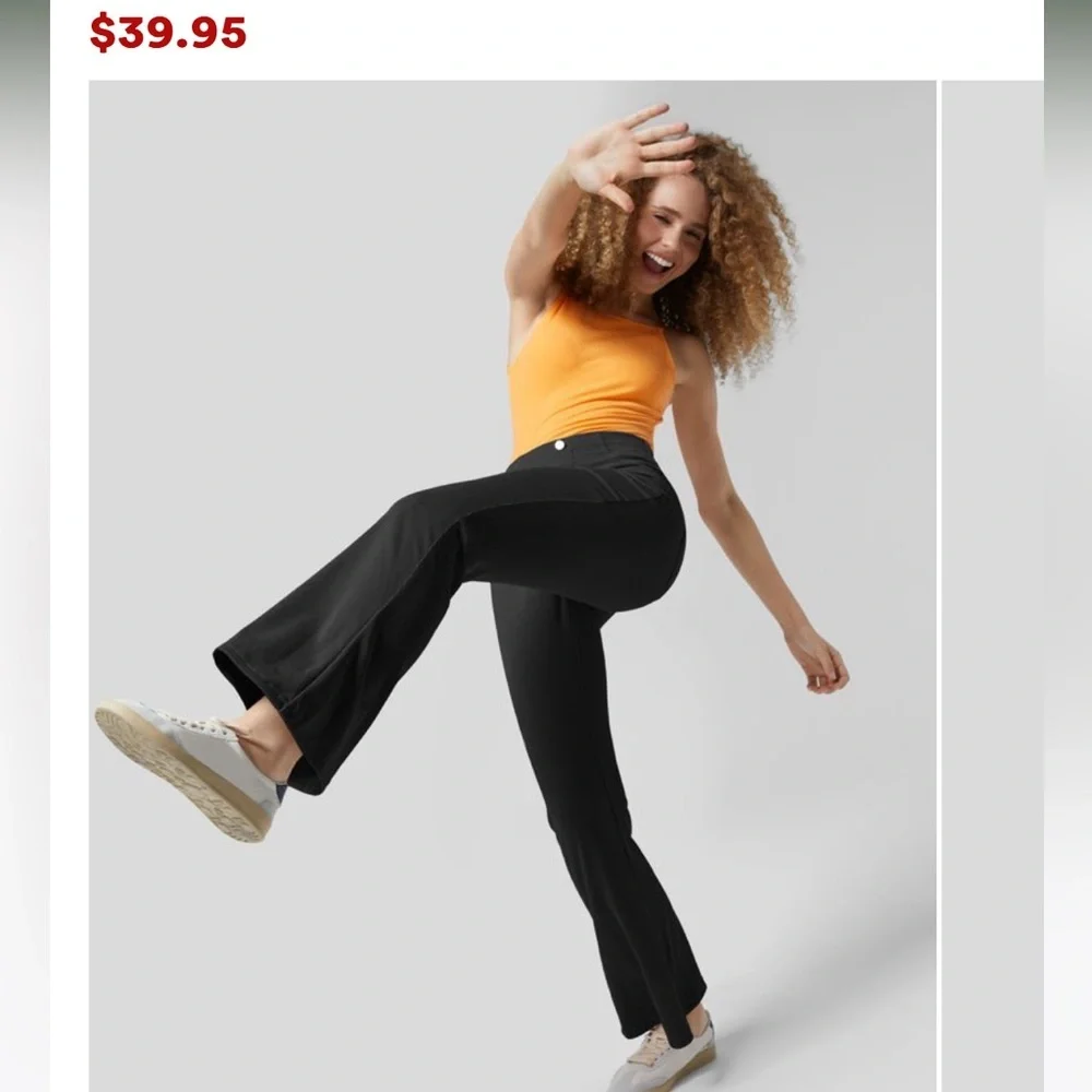 Halara Black Ribbed Mid Rise Multiple Pockets Solid Casual‎ Flare Pants | NEW!!